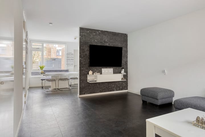 Photo 3 of Spadestraat 33