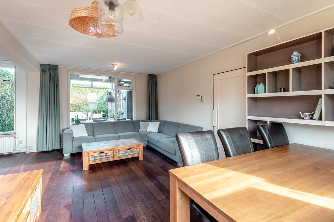 Foto 8 van Julianalaan 19