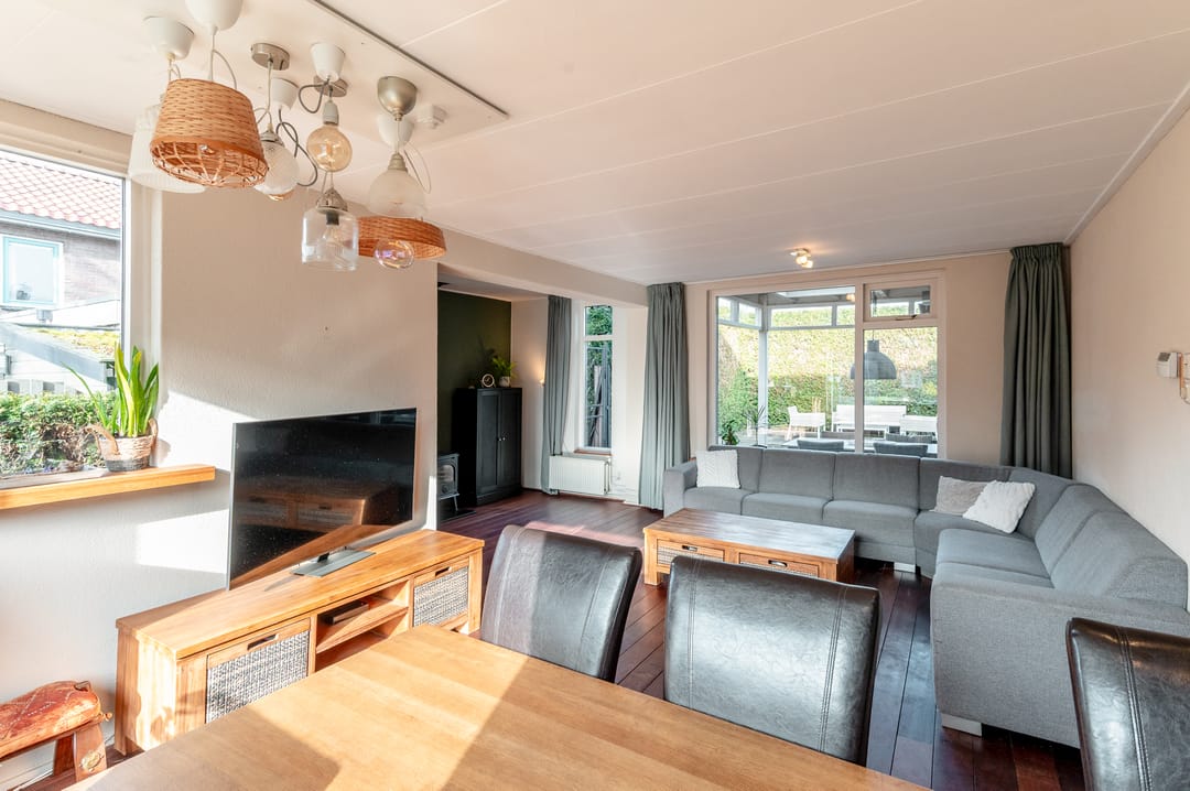 Foto 13 van Julianalaan 19