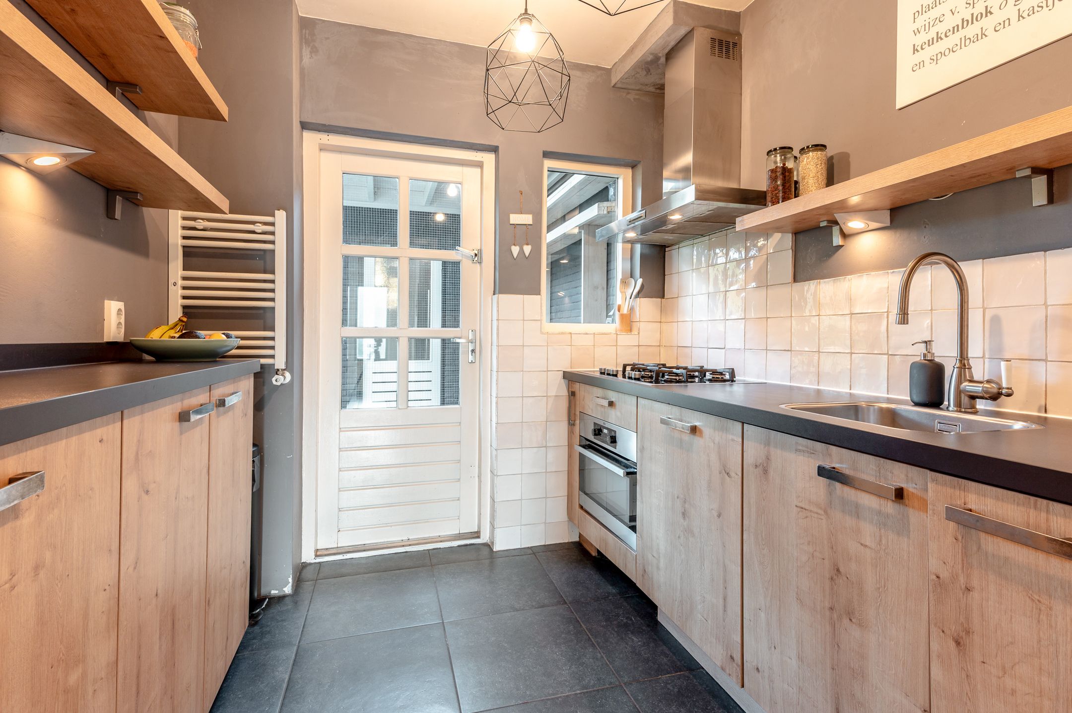 Foto 15 van Julianalaan 19