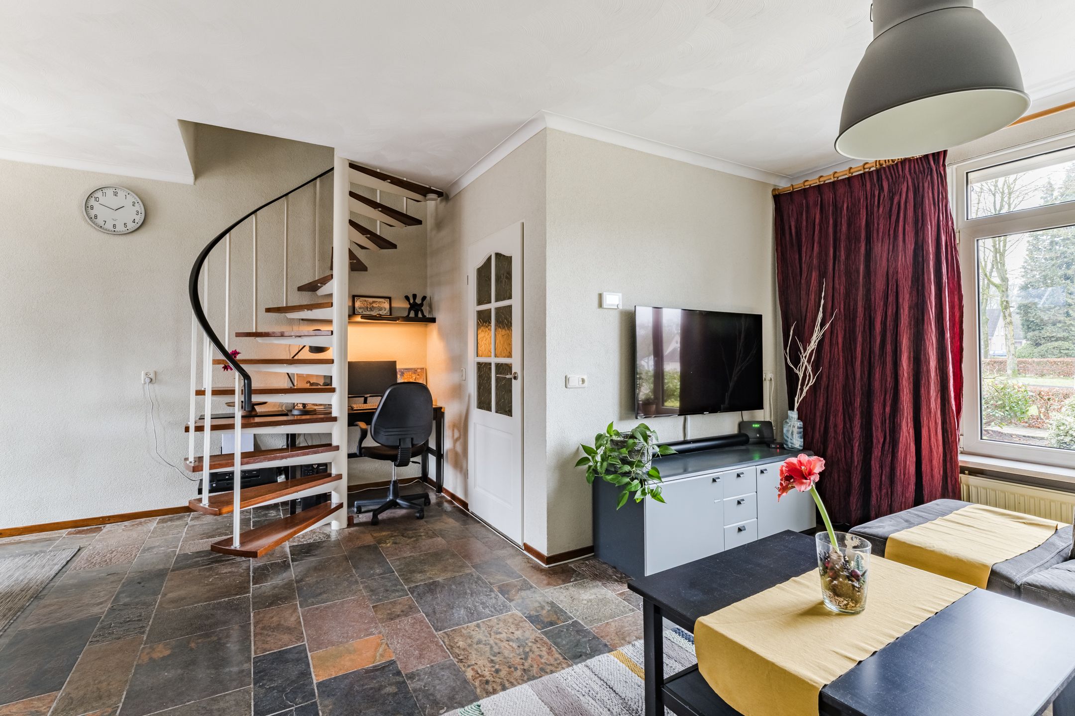 Foto 9 van De Voren 1