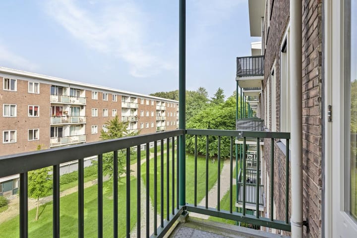 Photo 18 of Beeningerstraat 55-C