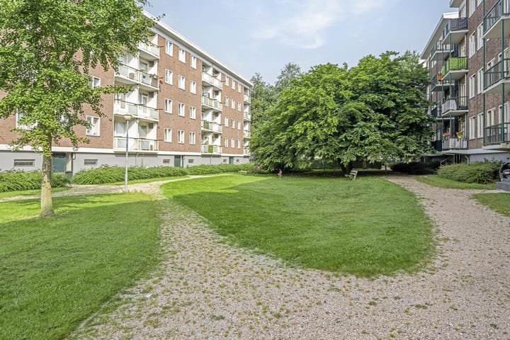 Photo 22 of Beeningerstraat 55-C