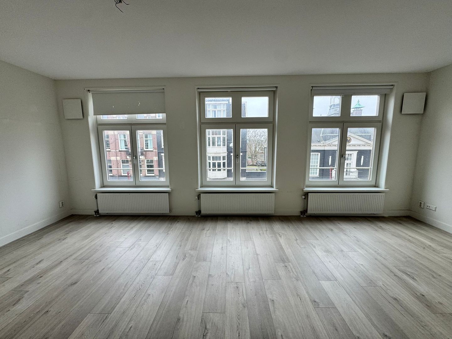 Photo 5 of Middenweg 9-2