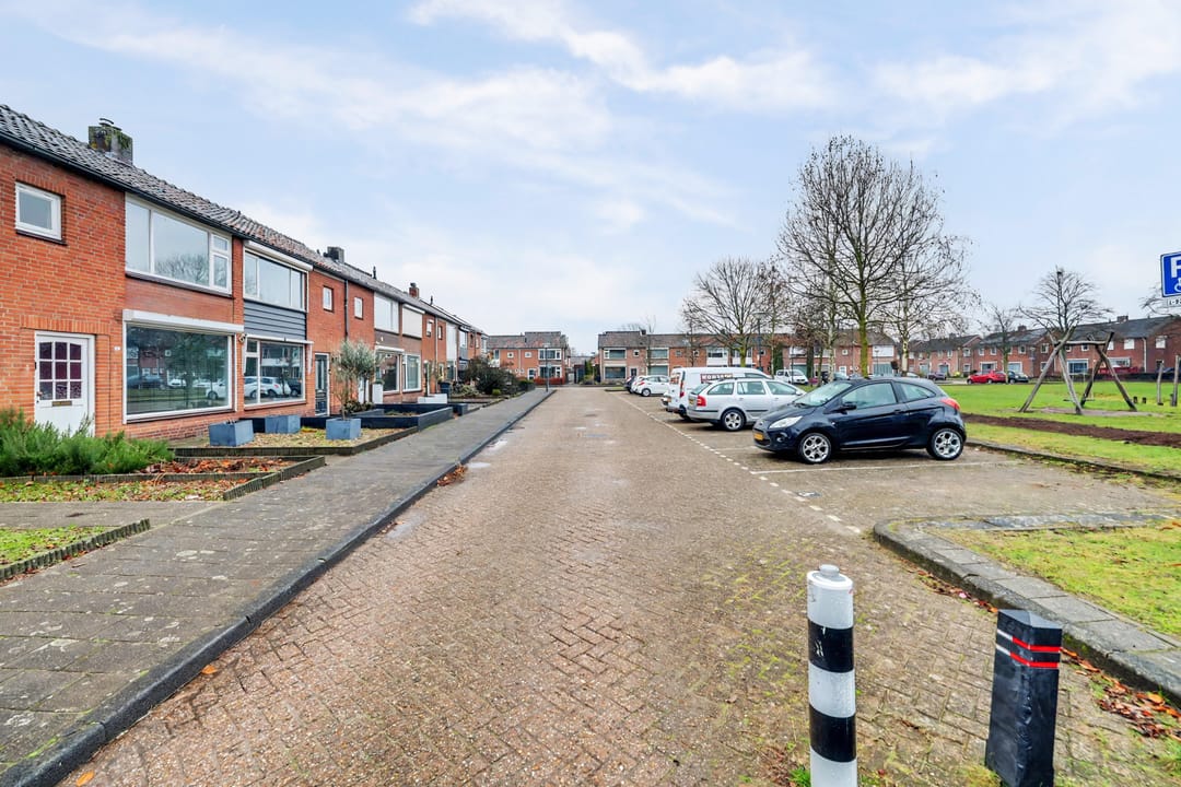 Photo 26 of Zonnedauwstraat 14
