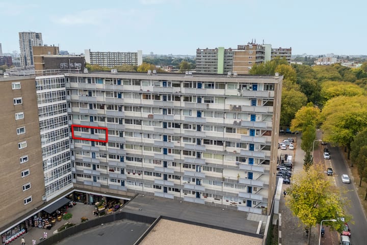 Foto 29 van Volendamlaan 794