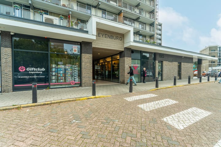 Foto 30 van Volendamlaan 794