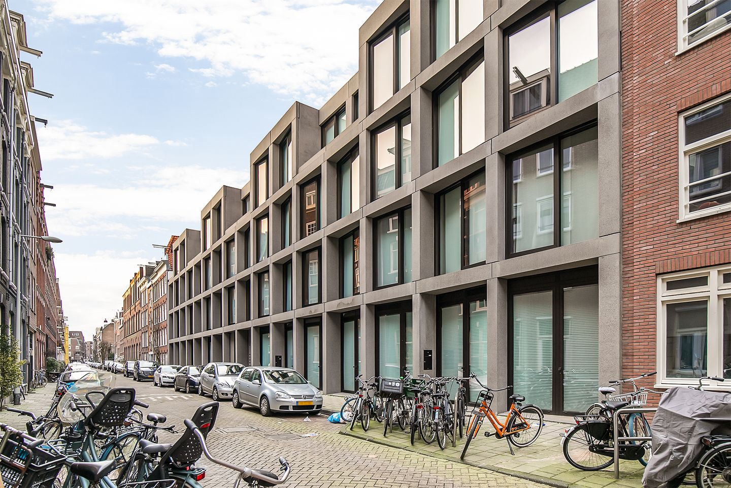 Foto 20 van Fokke Simonszstraat 61-W