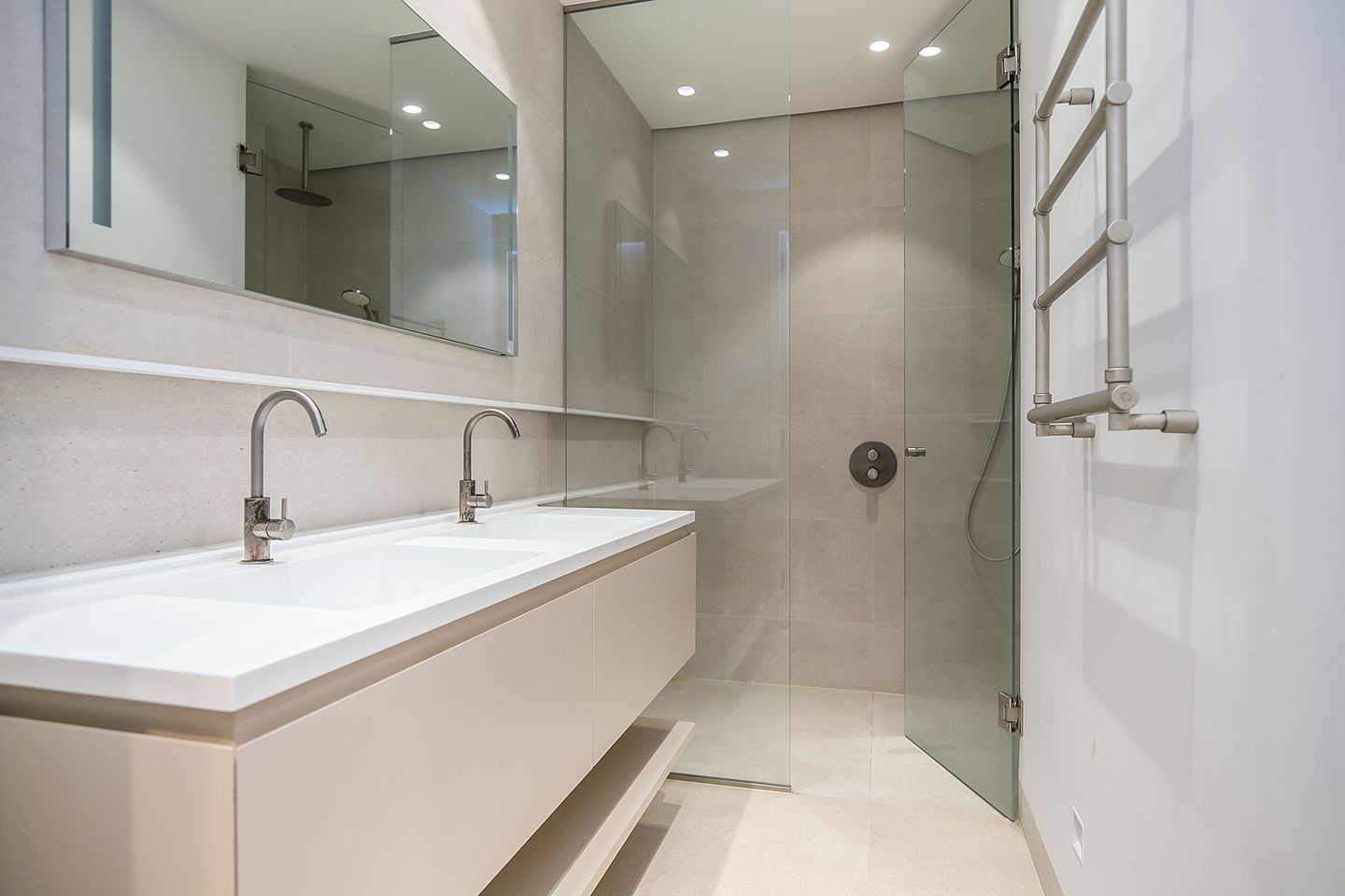 Foto 4 van Fokke Simonszstraat 61-W