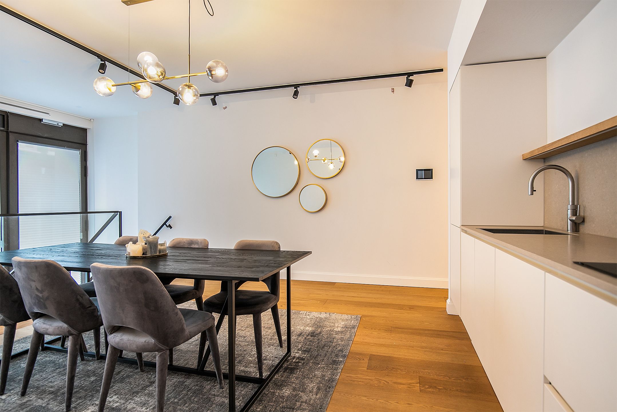 Foto 6 van Fokke Simonszstraat 61-W