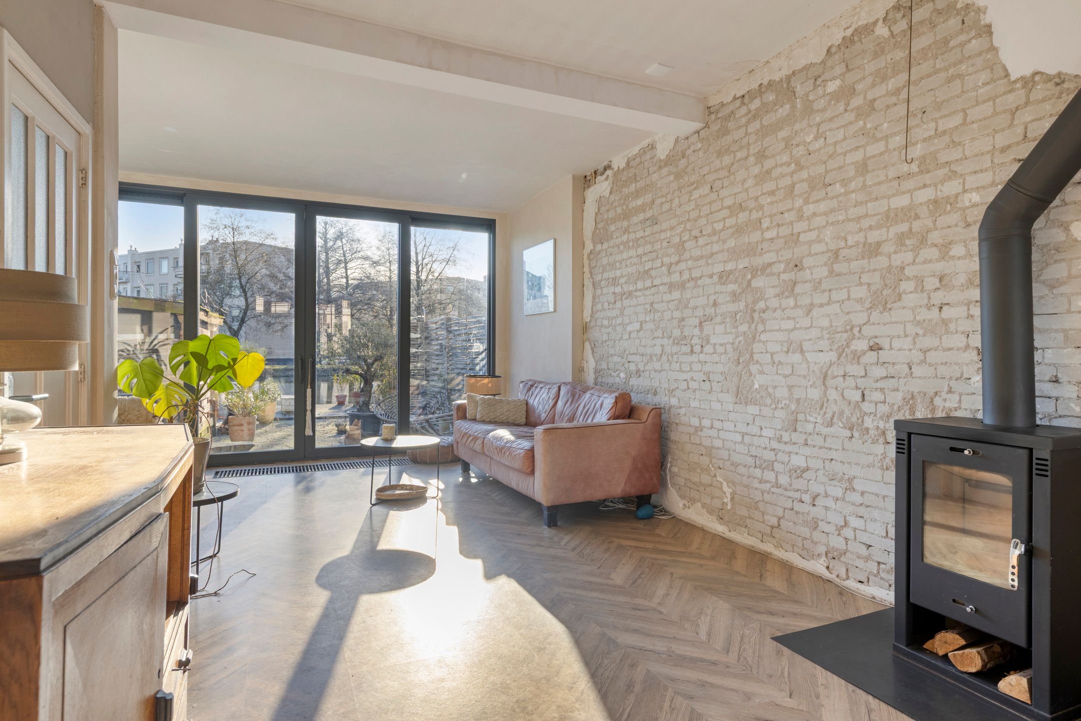 Foto 6 van Zestienhovensekade 272