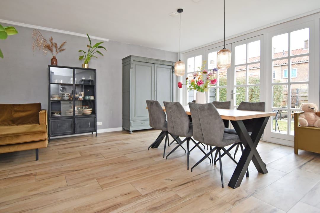 Foto 17 van Willem Klooslaan 36