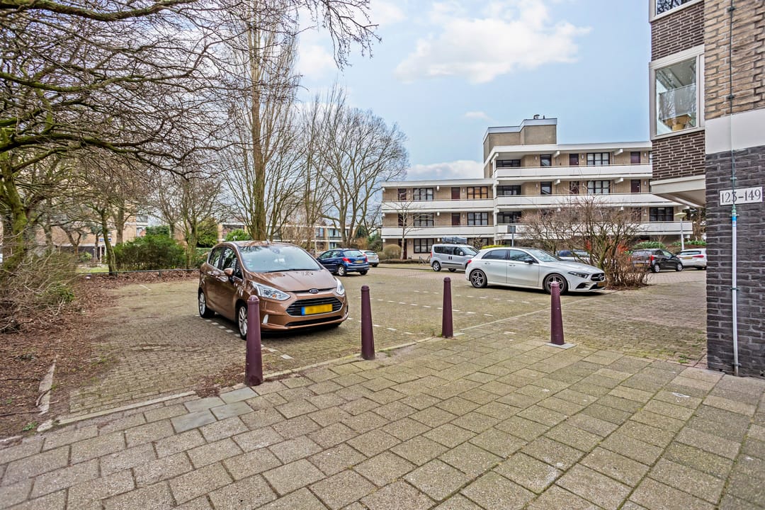 Foto 37 van Jacques Urlusstraat 147