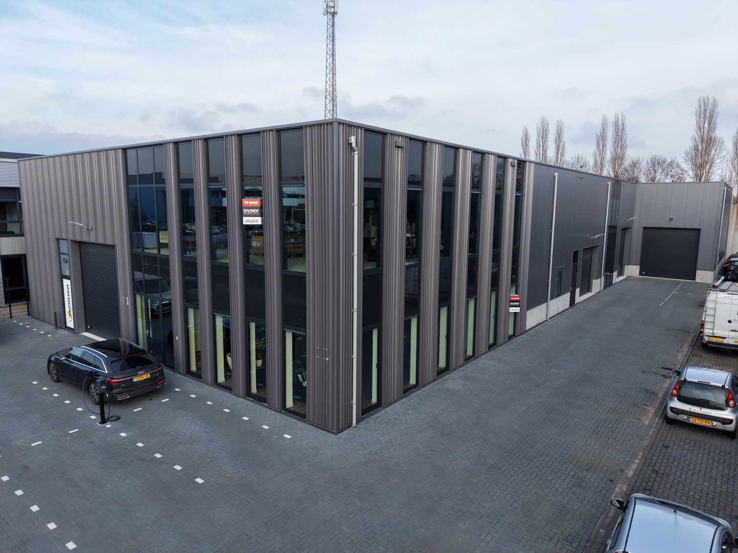 View photo 1 of Braillestraat 13-B