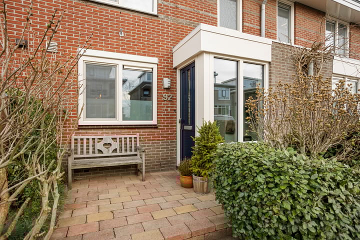 Foto 2 van Basalt 92