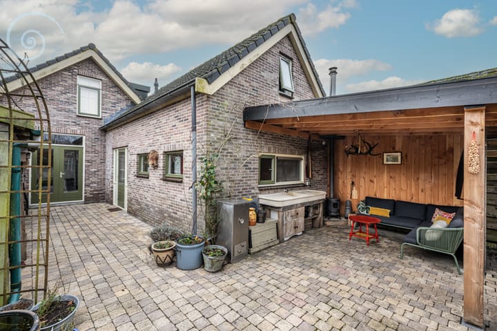 Foto 2 van Burgemeester Sterkstraat 19