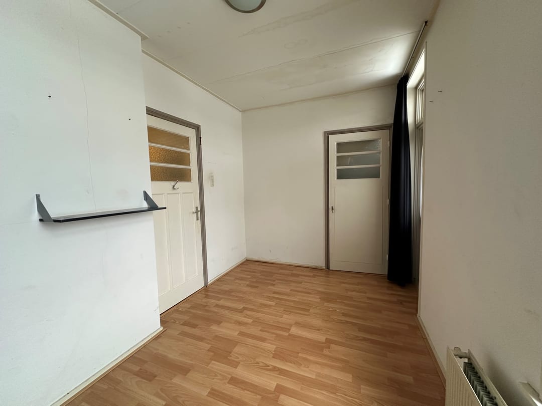 Photo 23 of Nassaustraat 3-A