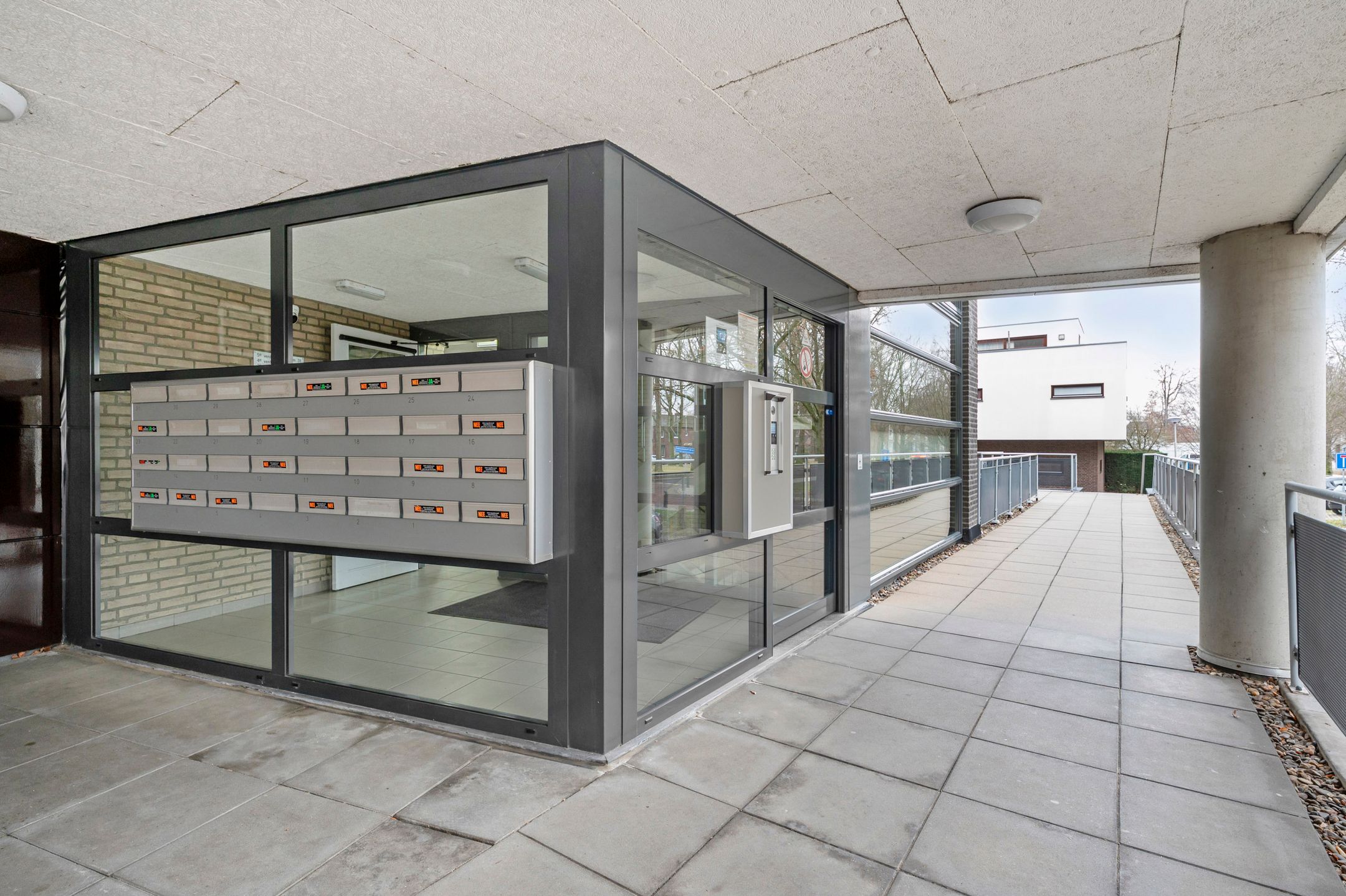 Photo 12 of Willy Dolsstraat 15