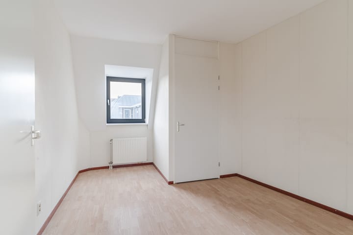 Photo 21 of Karel Mollenstraat Noord 25