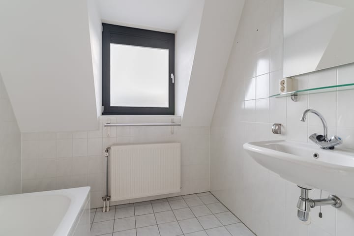 Photo 24 of Karel Mollenstraat Noord 25