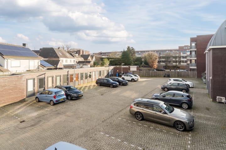 Photo 29 of Karel Mollenstraat Noord 25