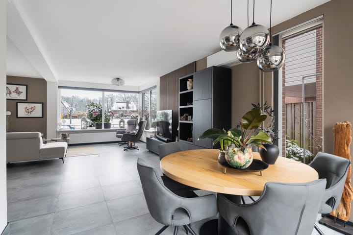 Photo 2 of Acacialaan 25