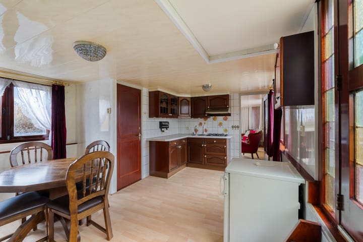 Photo 8 of Haarlemmerweg 121