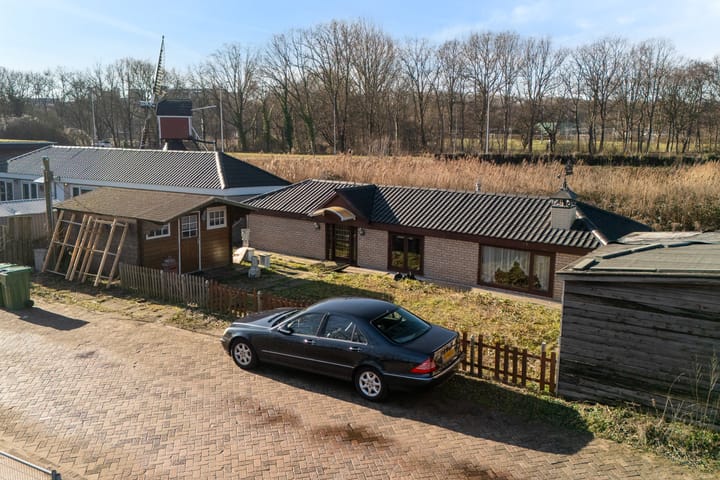 Photo 31 of Haarlemmerweg 121