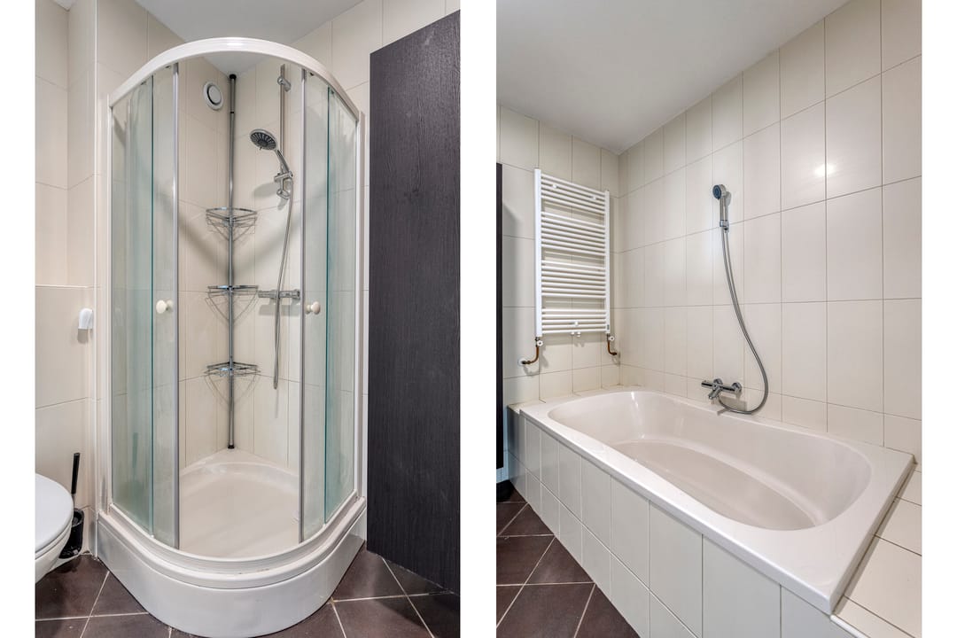 Photo 22 of De Does 4