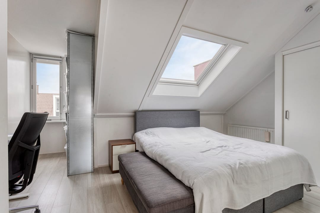 Photo 28 of De Does 4