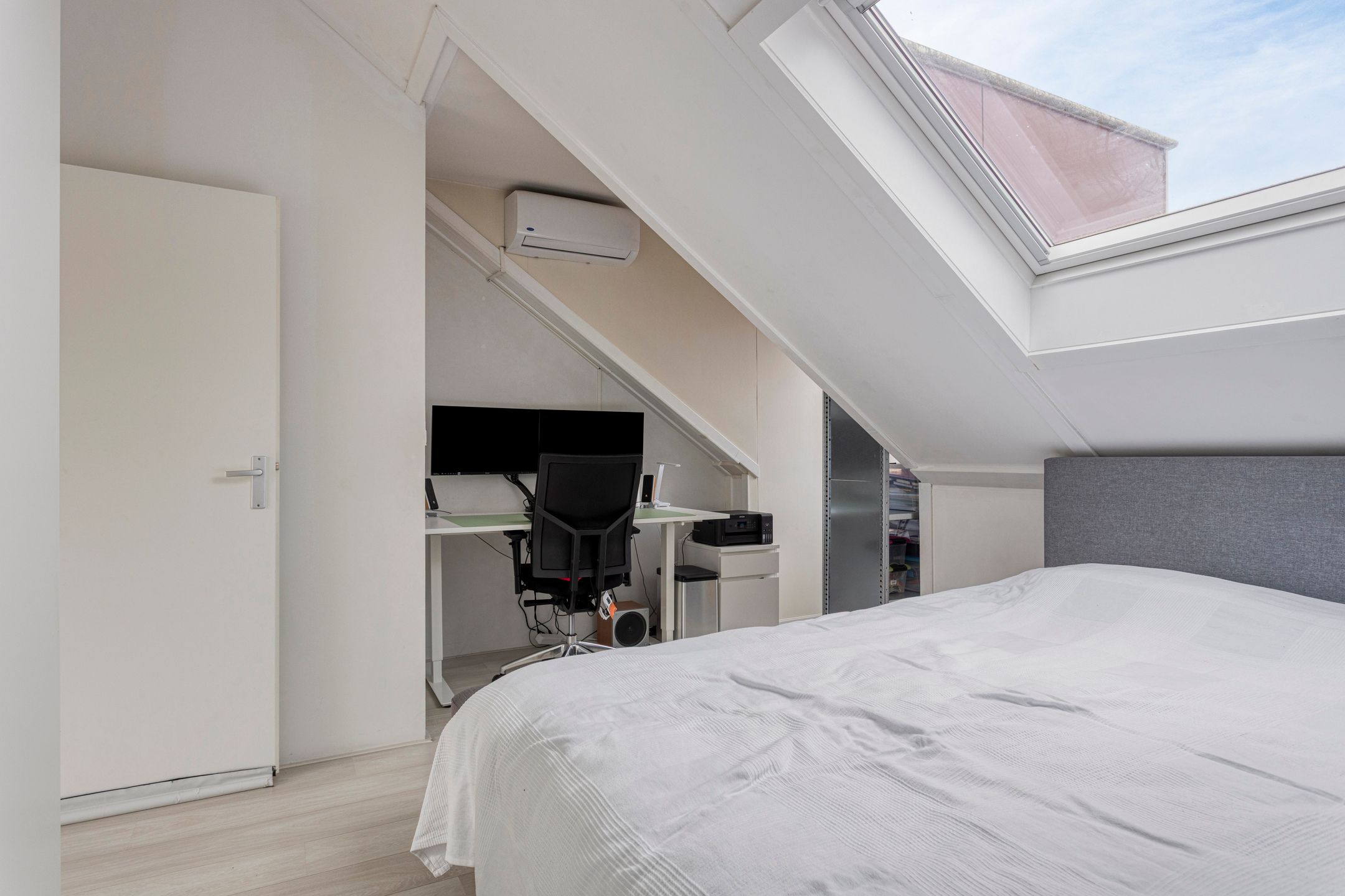 Photo 30 of De Does 4