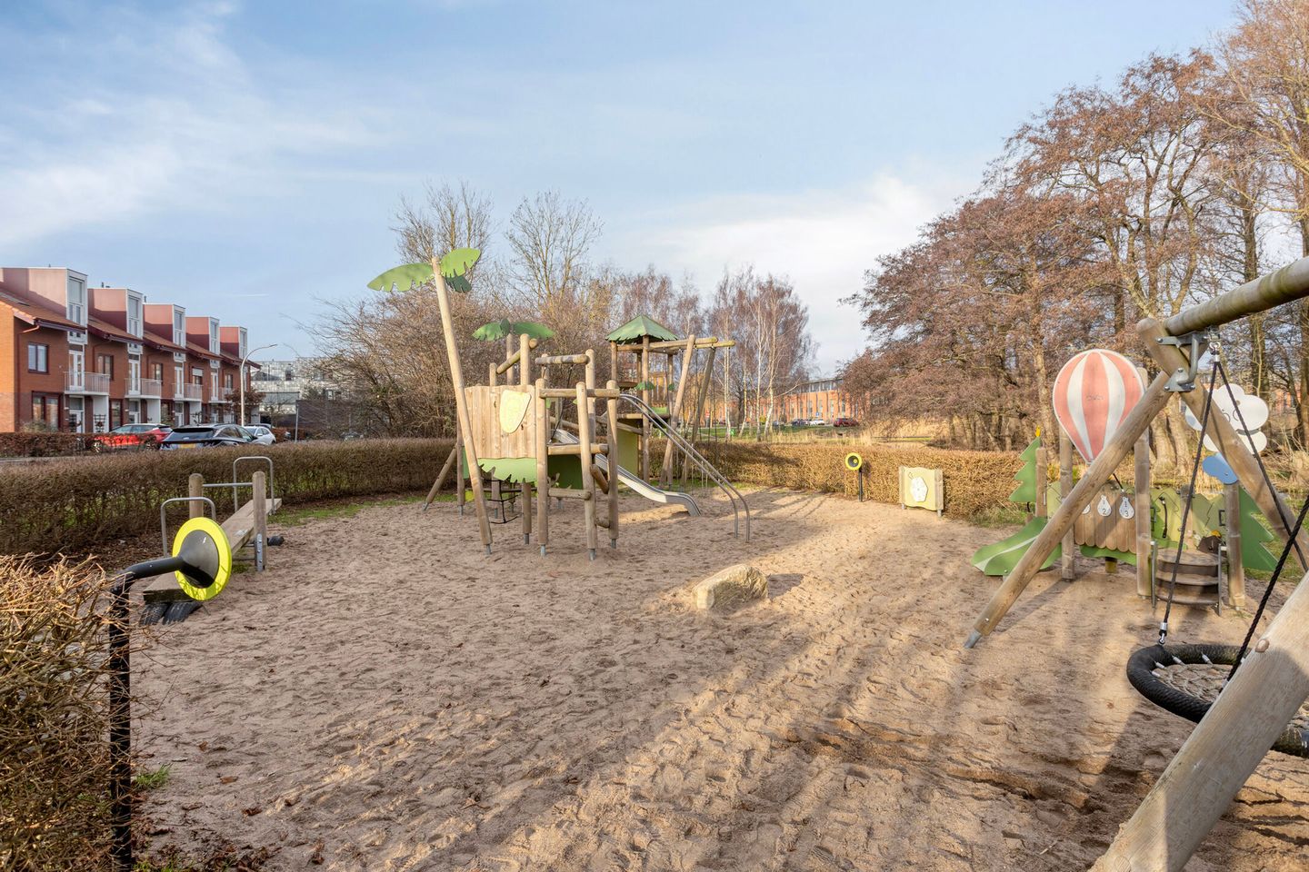 Photo 35 of De Does 4