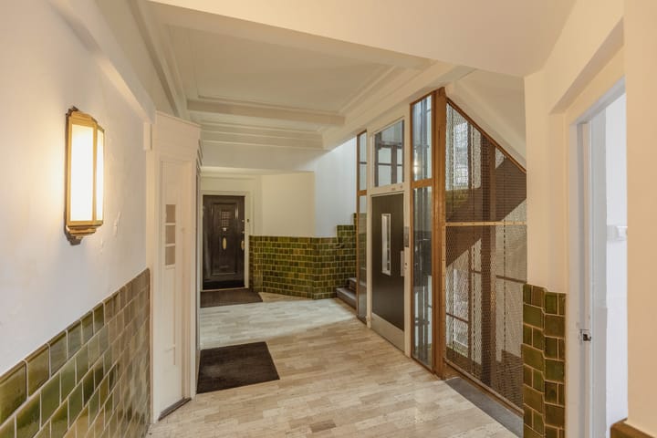 Foto 19 van De Lairessestraat 90-3R