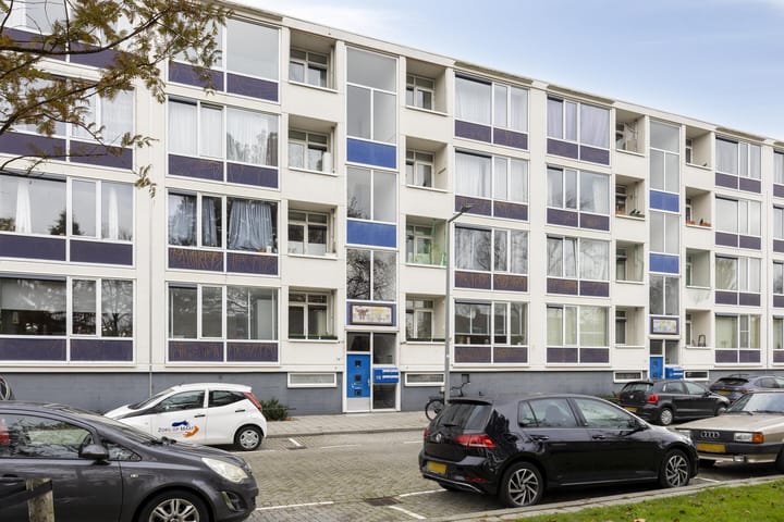 Foto 19 van Hoogenwaardstraat 74-A