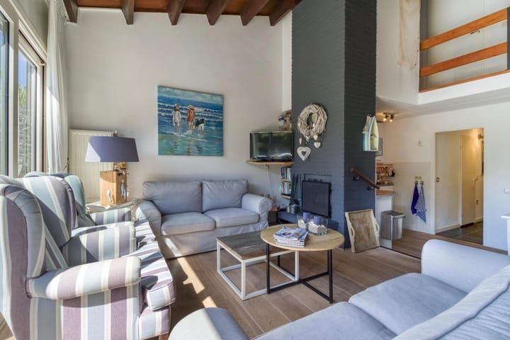 Foto 9 van Lepelblad 93