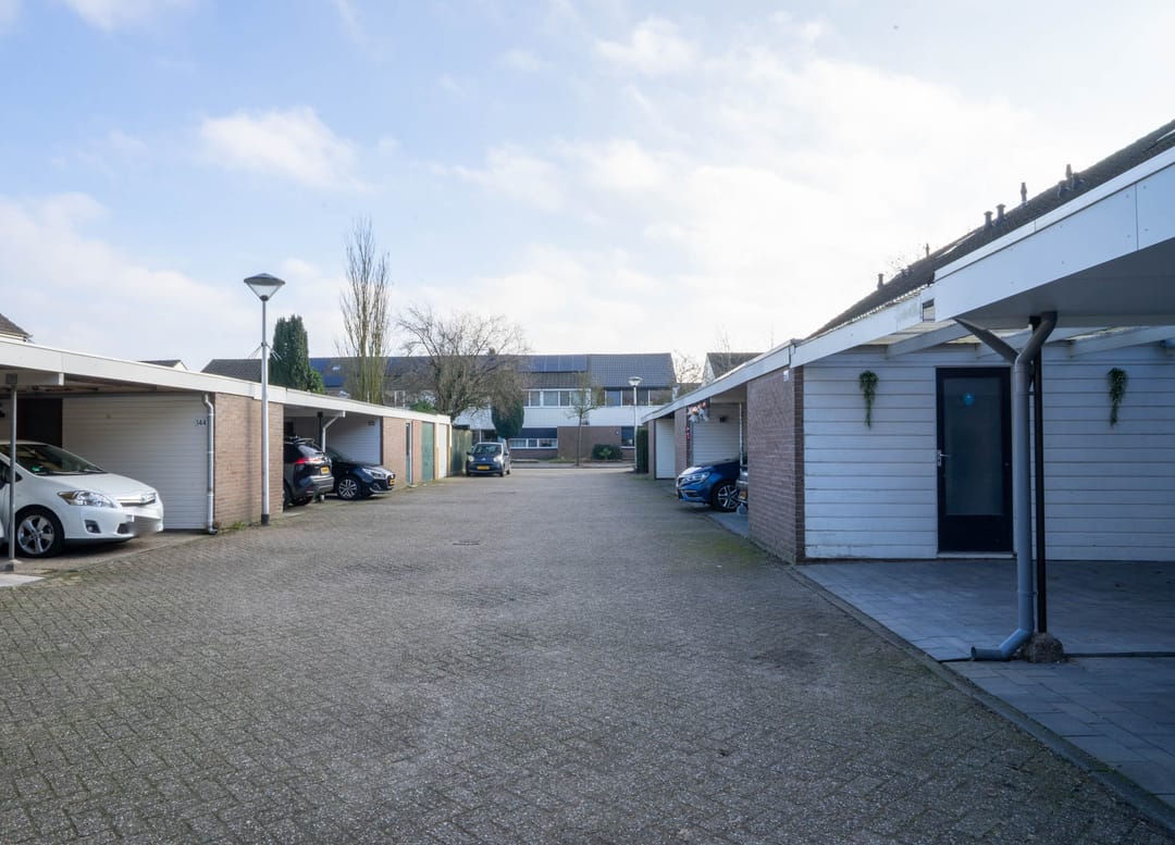 Foto 38 van Basstraat 130