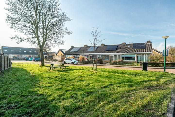 Photo 3 of Dr.P.J.Hoedemakerstrjitte 16