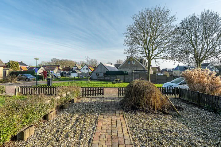 Photo 4 of Dr.P.J.Hoedemakerstrjitte 16