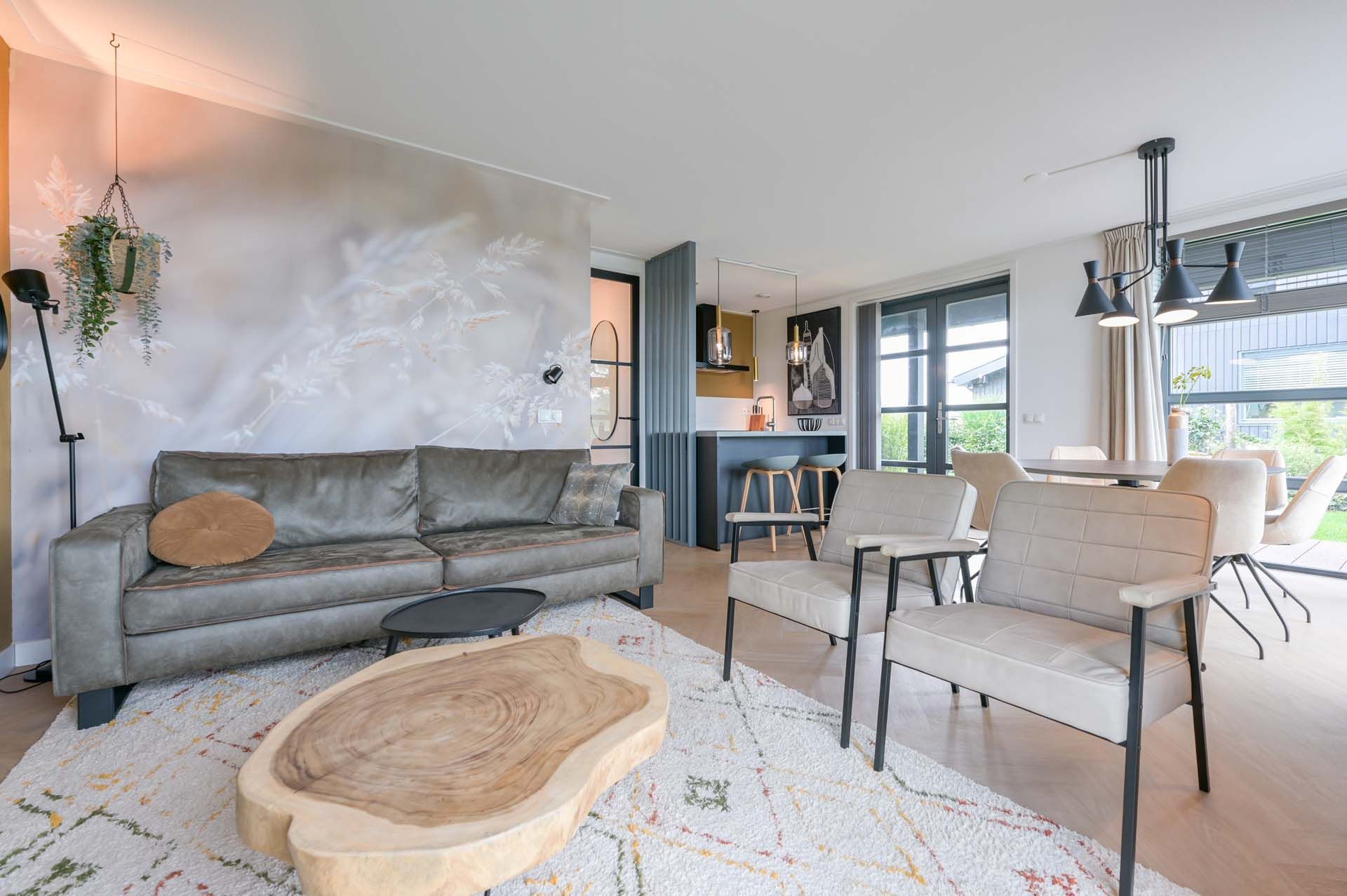 Foto 12 van A. de Graafweg 11