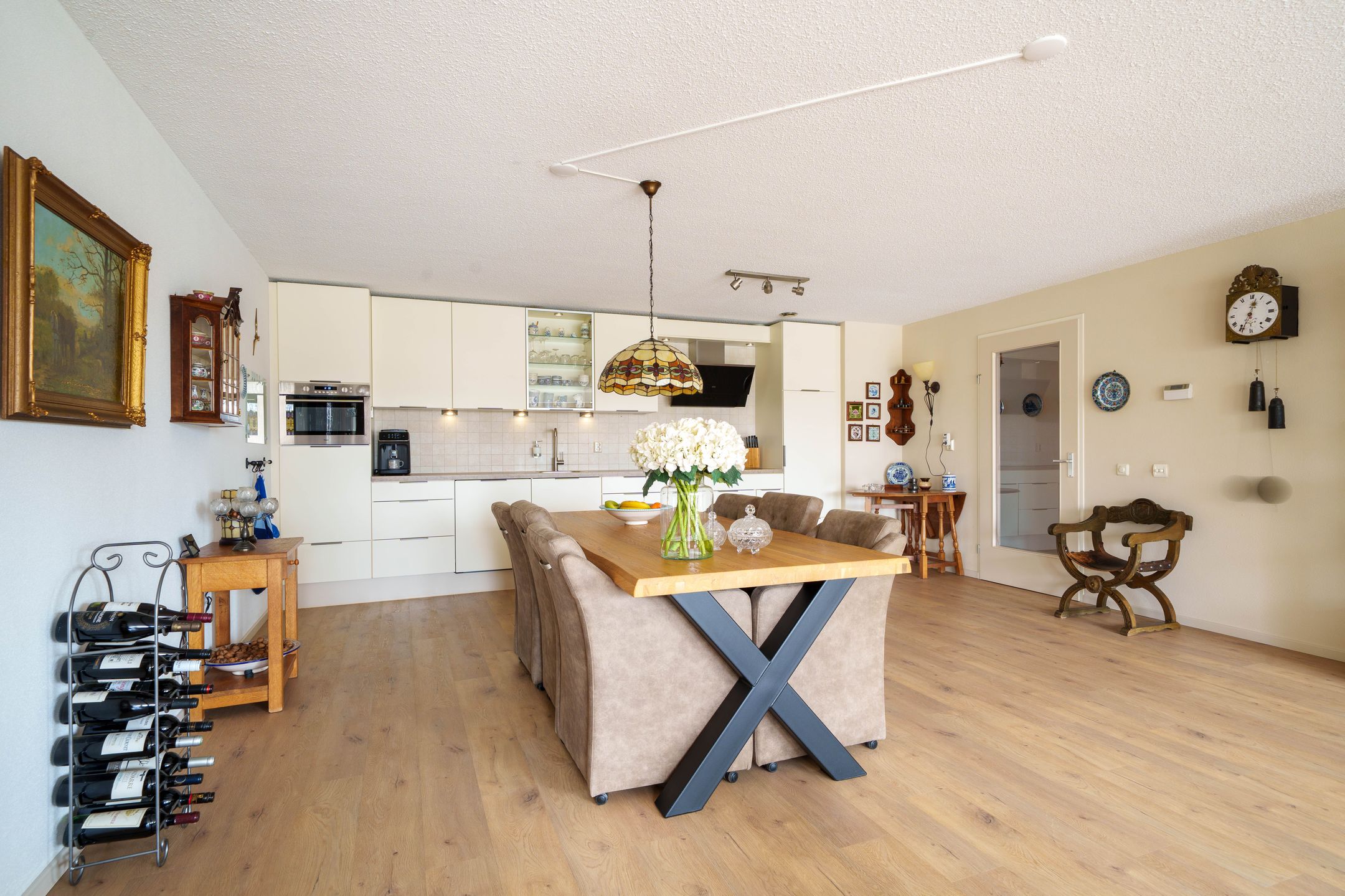 Foto 12 van Renoirstraat 86