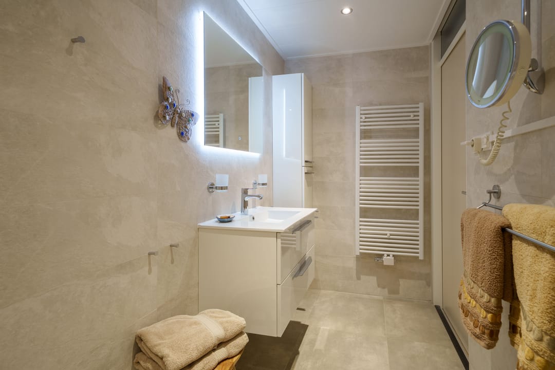 Foto 22 van Renoirstraat 86