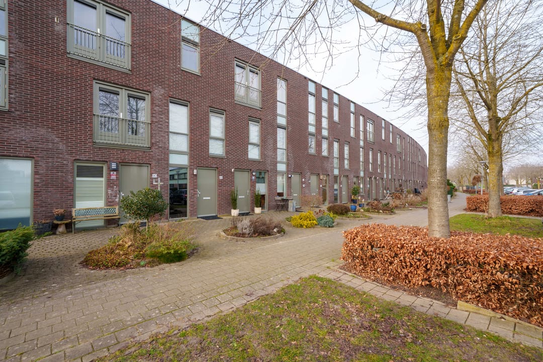 Foto 31 van Renoirstraat 86