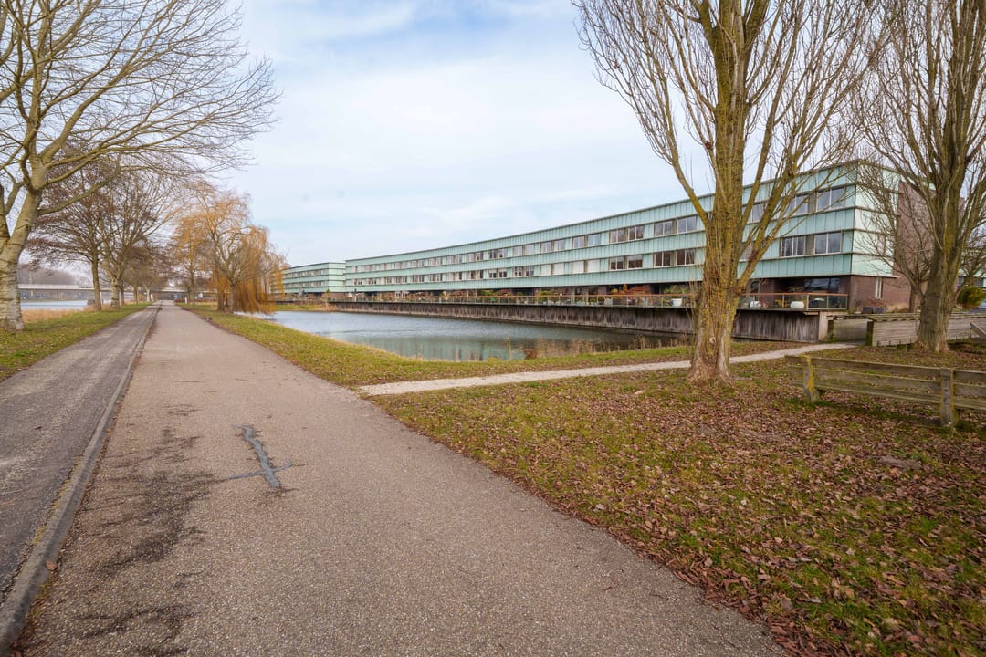 Foto 37 van Renoirstraat 86