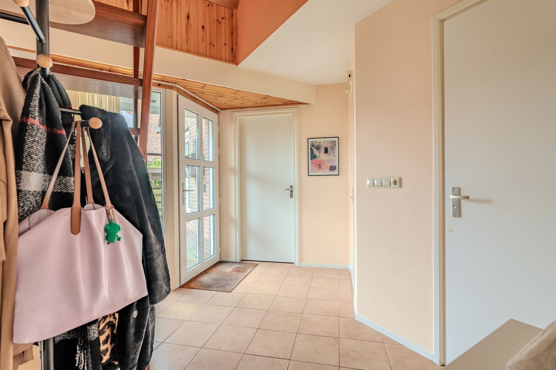 Foto 6 van Galerij 17