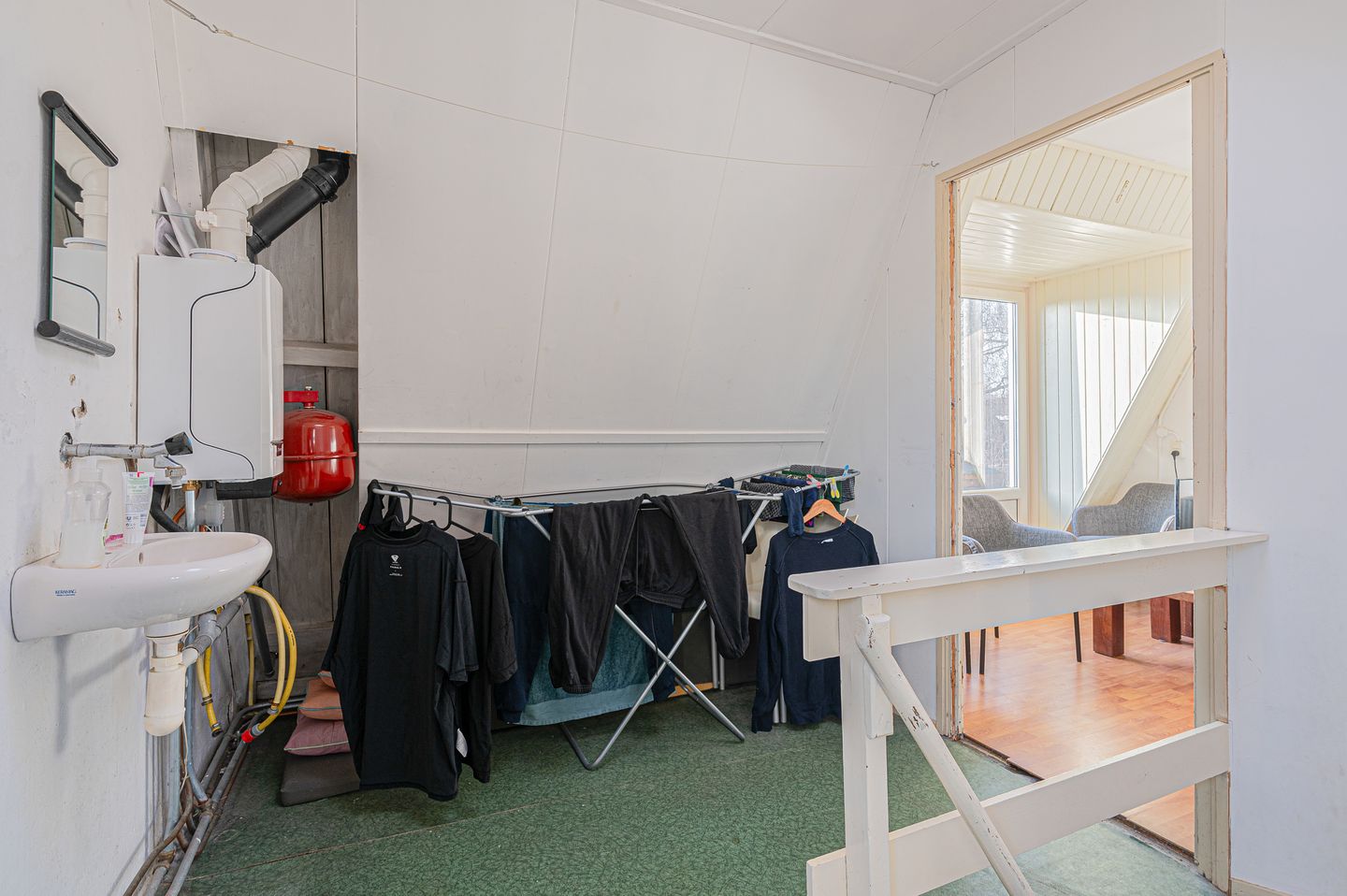 Photo 19 of Riouwstraat 38-A