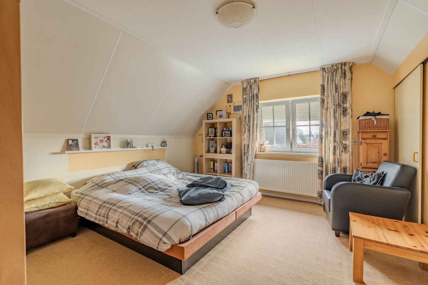 Foto 29 van Galerij 17