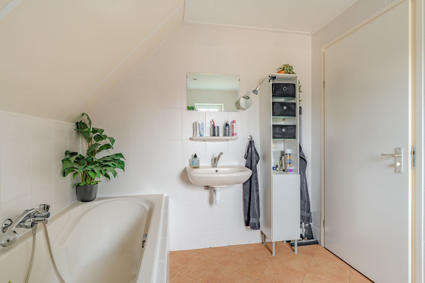 Foto 34 van Galerij 17