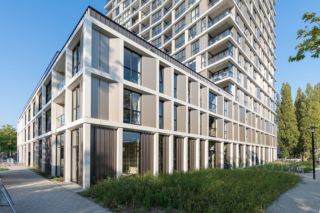 Bekijk foto 3 van Livingstonelaan 940