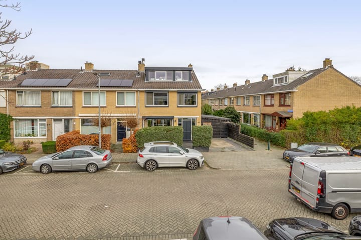 Photo 5 of Van der Kloot Meyburgstraat 40