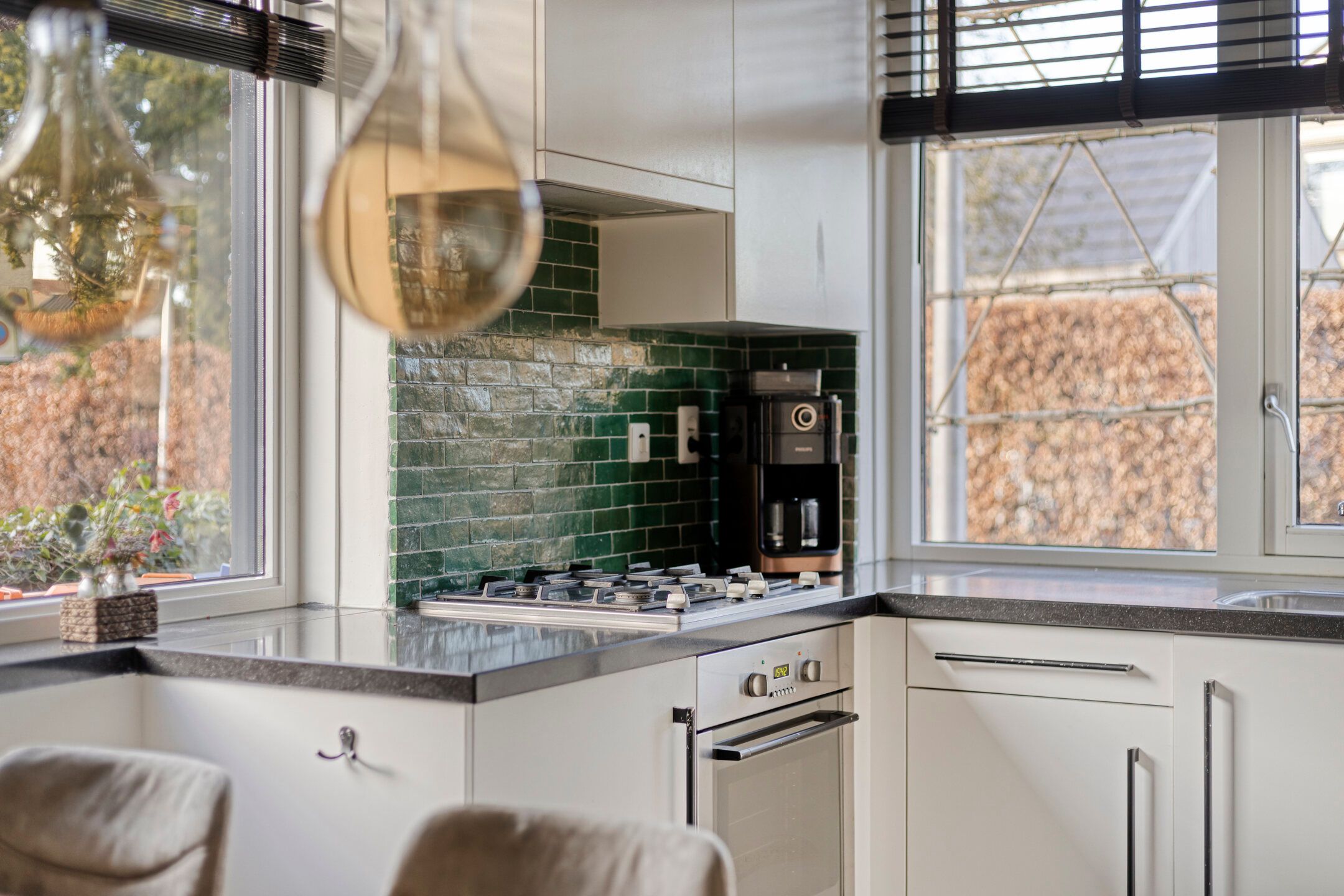 Foto 9 van Dirk III straat 33